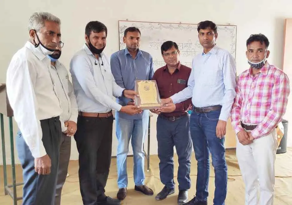 कोरोना काल में सराहनीय सेवाओं के लिए आरएमपी हुए सम्मानित