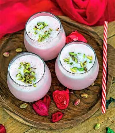 गर्मी में तरो ताजगी देते हैं ये शीतल पेय