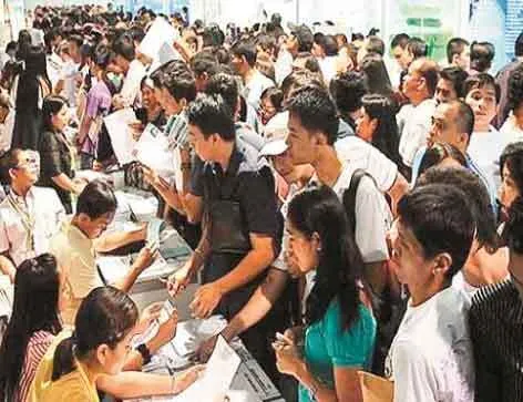 मुख्यमंत्री बता रहे 5% व विपक्ष बता रहा 29% से अधिक बेरोजगारी