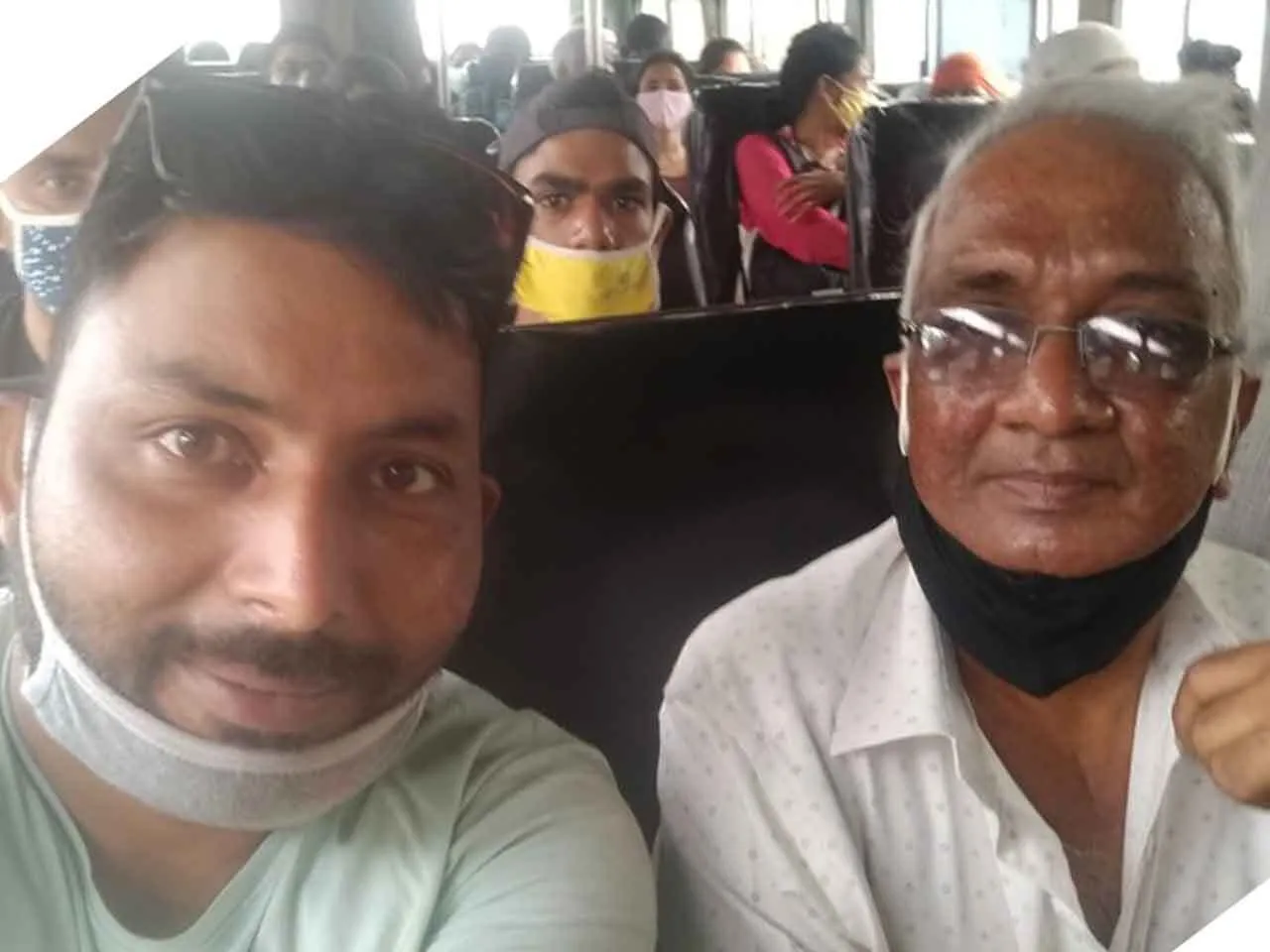 ईमानदारी जिंदा है : डेरा प्रेमी ने चलती बस में जीत लिया मुंबई के उमेश का दिल
