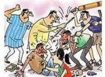 राजस्थान: किसानों ने भाजपा नेता से की हाथापाई और फाड़े कपड़े