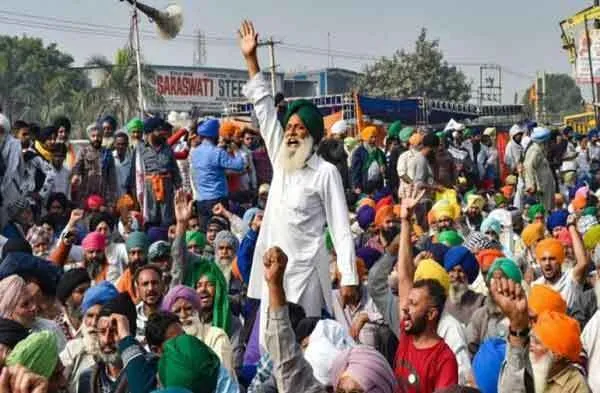 अहम् पड़ाव पर किसान आंदोलन, हल या विफल पर टिकी निगाहें