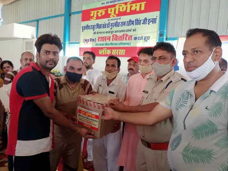 सरसा ब्लॉक के डेरा अनुयायियों ने 78 जरूरतमंद परिवारों को वितरित किया राशन