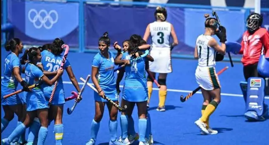 महिला हॉकी : भारत ने द. अफ्रीका को 4-3 से हराया, क्वाटर फाइनल में पहुंचने की उम्मीद बरकरार