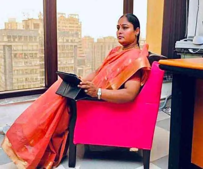 ओलंपिक पदक विजेता कर्णम मलेश्वरी से हड़पे 24.70 लाख