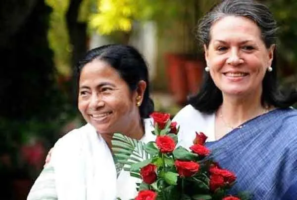 सोनिया गांधी से मिली ममता बनर्जी
