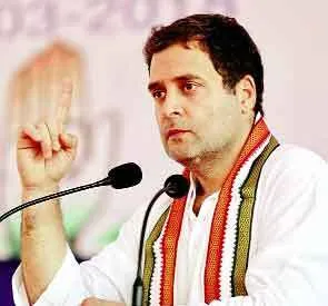 राहुल ने इशारों में किया मोदी पर हमला