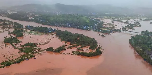 चिंताजनक: महाराष्ट्र में मौत बनकर आई बारिश, 129 लोगों की मौत