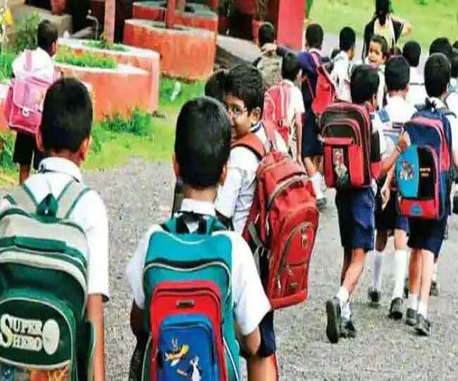 राहत। स्कूलों में आज से लौटेंगे विद्यार्थी, फिर लगेंगी रौनकें