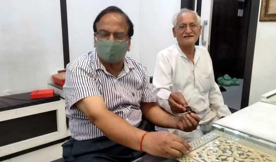 पूज्य गुरु जी की शिक्षाओं का कमाल: लाखों रुपये की दुकान का कब्जा लौटाया वापिस