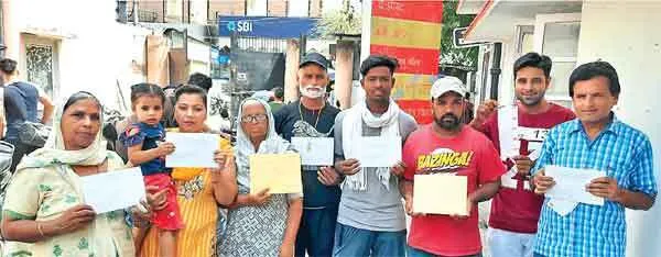 गुरू प्रति श्रद्धा और प्यार : साध-संगत ने पूज्य गुरू जी को भेजे बधाई कार्ड