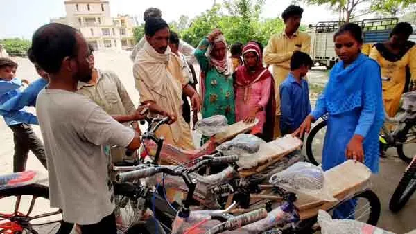 साइकिल मेला: विभाग द्वारा निर्धारित राशि की नहीं मिली एक भी साइकिल