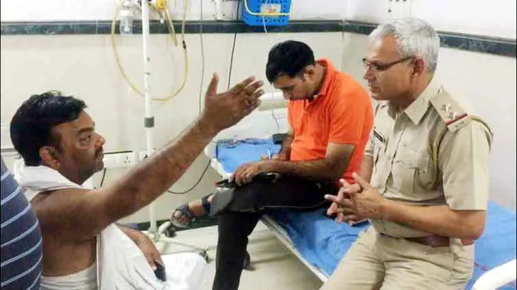 नगर परिषद के चेयरमैन, वाइस चेयरमैन, पार्षद व ठेकेदार पर जानलेवा हमला