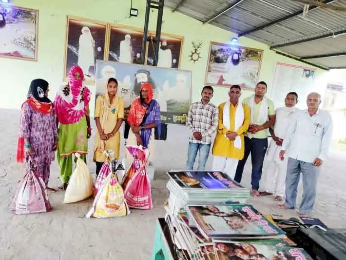 इन्द्री की साध-संगत ने फूड बैंक से 6 जरूरतमंद परिवारों को दिया एक माह का राशन