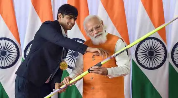 प्रधानमंत्री ने ओलंपिक खिलाड़ियों के साथ के फोटो और वीडियो किए साझा