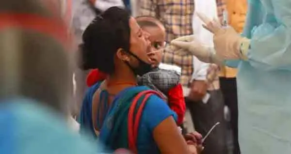 देश में अब तक 49.84 करोड़ से अधिक लोगों की हो चुकी है कोरोना जांच