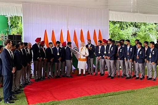 ओलंपिक खिलाड़ियों से नाश्ते पर मिले पीएम