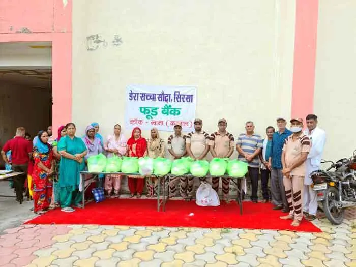 जिला करनाल के ब्लॉक ब्याना की साध-संगत ने 15 परिवारों को उपलब्ध करवाया एक माह राशन