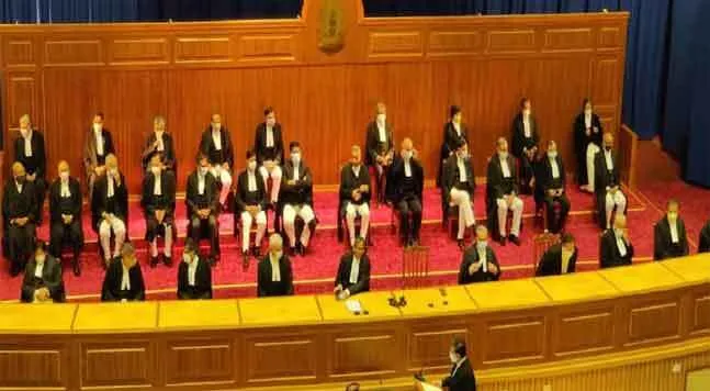 सुप्रीम कोर्ट में पहली बार, एक साथ 9 न्यायाधीशों ने ली शपथ