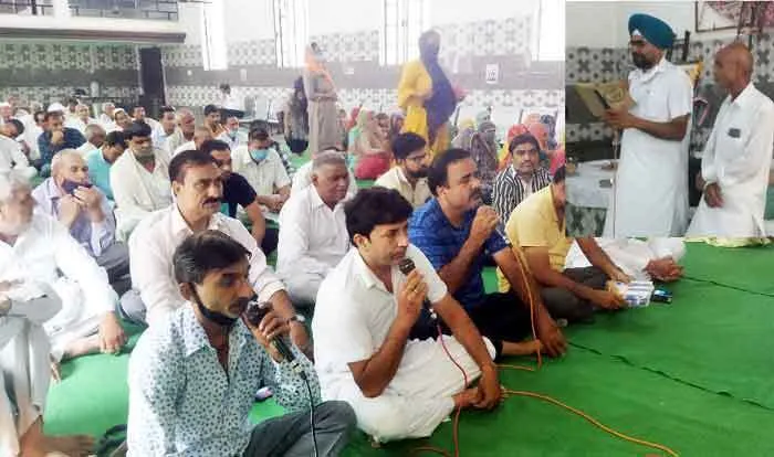 नामचर्चा में यशपाल चौहान इन्सां को अर्पित की श्रद्धांजलि