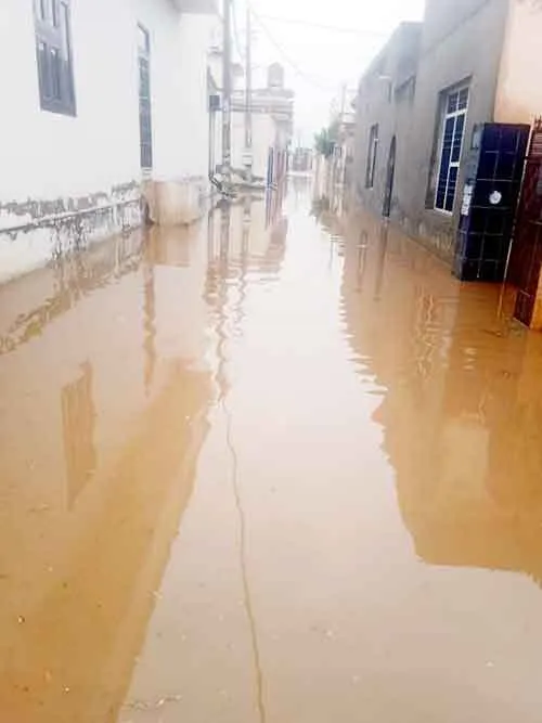 डेढ़ घंटे में 40 एमएम बरसात, बाढ़ जैसे हालात