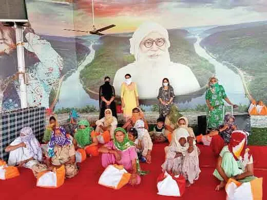 23 जरूरतमंद परिवारों को बांटा राशन