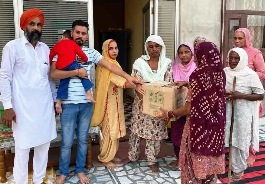 डेरा श्रद्धालु परिवार ने जरूरतमंदों की मदद कर मनाया बेटे का जन्मदिन
