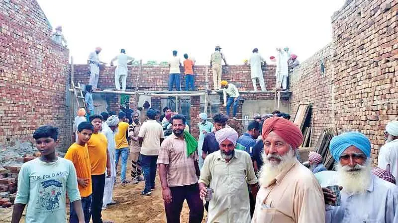 साध-संगत ने विधवा महिला को बनाकर दिया ‘आशियाना’