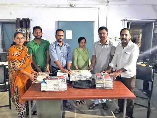 स्कूलों की लाइब्रेरी के लिए जारी हुआ 11 करोड़ से अधिक का बजट