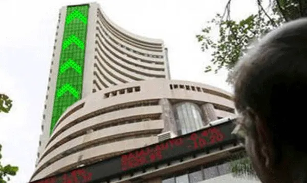 सेंसेक्स और निफ्टी सर्वकालिक रिकार्ड स्तर पर