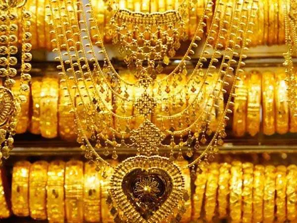 अगली दिवाली तक सोना हो सकता है 53 हजारी