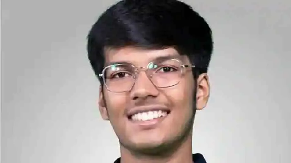 जेईई परीक्षा परिणाम घोषित, मृदुल अग्रवाल ने किया टॉप