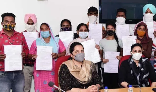 रजिया सुल्ताना ने 22 उम्मीदवारों को सौंपे नियुक्ति पत्र