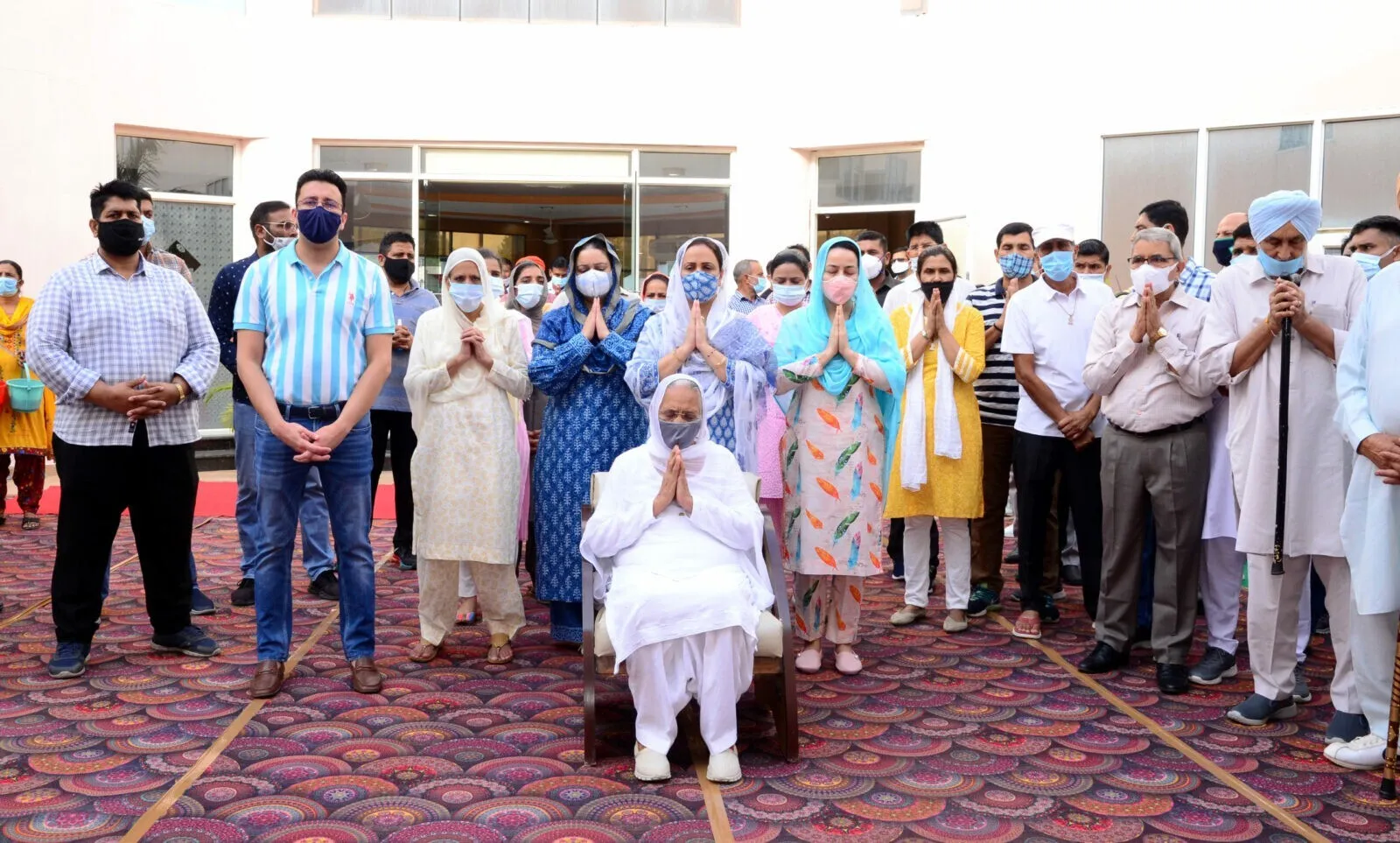 पूज्य बापू नंबरदार मग्घर सिंह जी की पावन स्मृति में जन कल्याण परमार्थी कैंप व रक्तदान कैंप का आयोजन