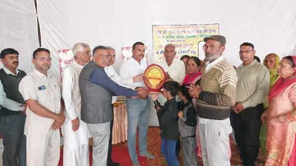शरीरदानी बिमला इन्सां को नामचर्चा कर दी श्रद्धांजली