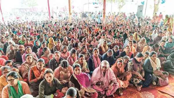 संगरूर में जिला स्तरीय नामचर्चा में उमड़ा डेरा श्रद्धालुओं का हुजूम, छोटे पड़े पंडाल