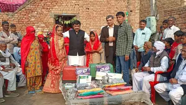 जरूरतमंद परिवार की बेटियों की शादी में विधायक ने दी आर्थिक मदद