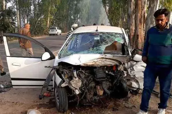 कैथल में सड़क हादसा: दो कारों में भीषण टक्कर में पति-पत्नी समेत 6 की मौत, 4 गंभीर