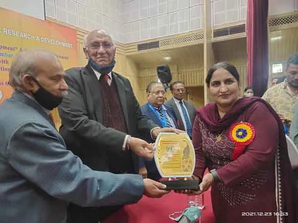 उपलब्धि: प्राचार्या डॉ. शीला पूनियां इन्सां को मिला एशिया शाइनिंग स्टार अवार्ड