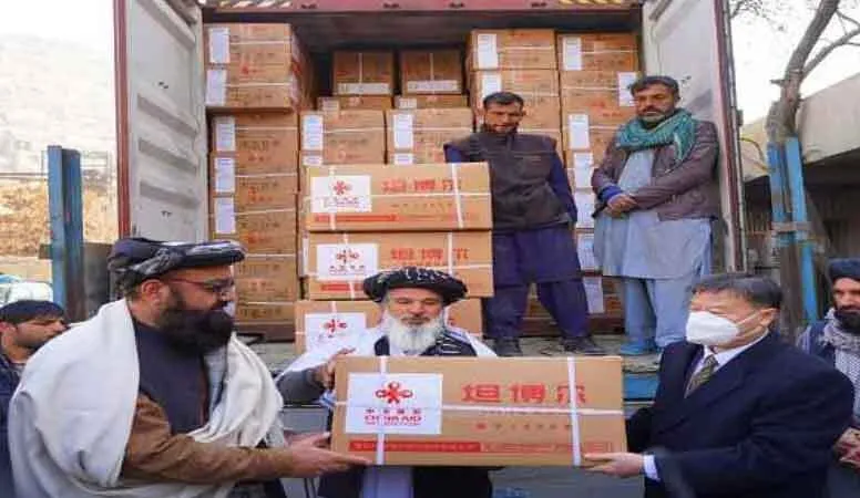 काबुल पहुंची चीन से दान में भेजी गयी सामानों का दूसरी खेप