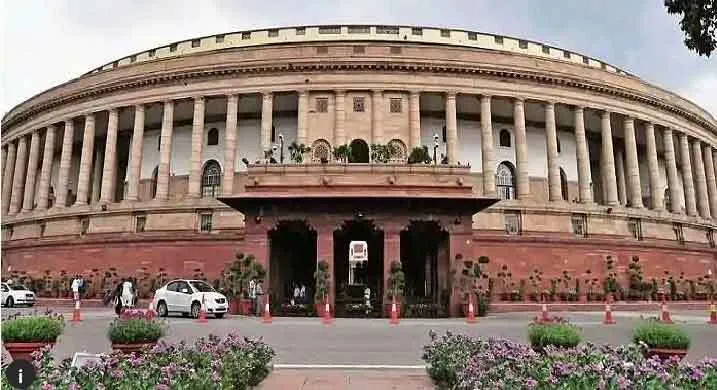 सांसदों के निलंबन पर राज्यसभा में हंगामा