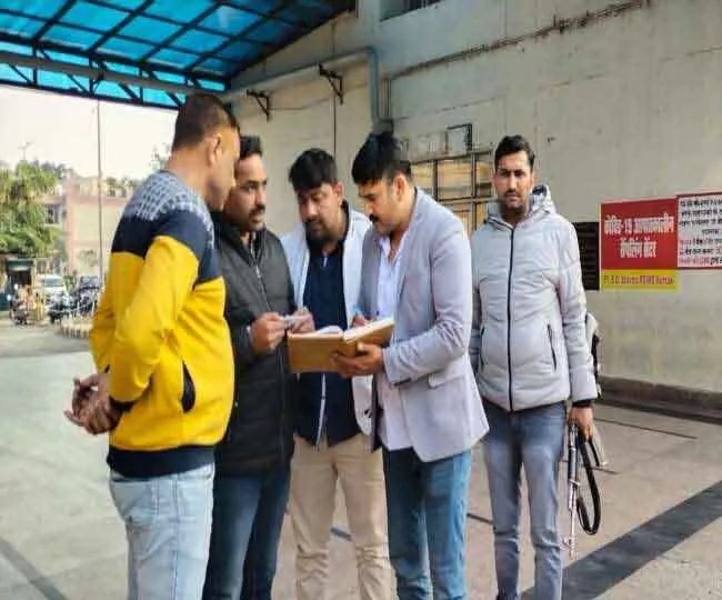 12वीं के छात्र की चाकू से गोदकर हत्या