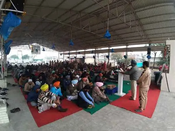 ब्लॉक समाना की साध-संगत ने शहीद को दी श्रद्धांजलि