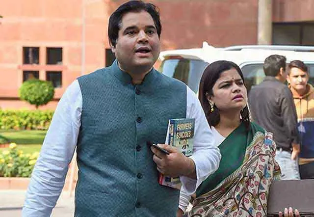 रात में कर्फ्यू और दिन में रैली समझ से परे: वरूण