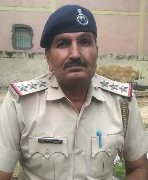 रात्रिकालीन पहरा लगाएं ग्रामीण, पुलिस आपके साथ: एसएचओ