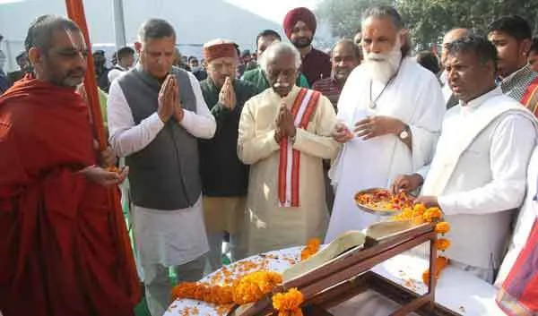 भारत को विश्व गुरु बनाने में पवित्र गीता से मिलेगी प्रेरणा : राज्यपाल
