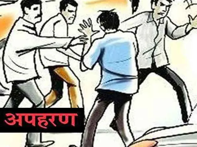 युवक का सरेआम अपहरण, नहर पर मारपीट कर जबरन माफी मंगवाई