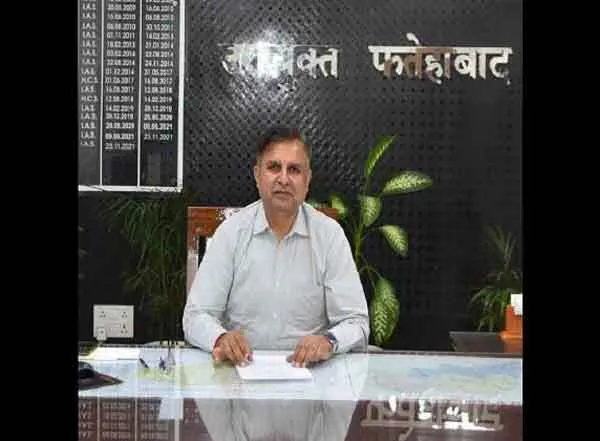 फतेहाबाद के डीसी कोरोना पॉजीटिव