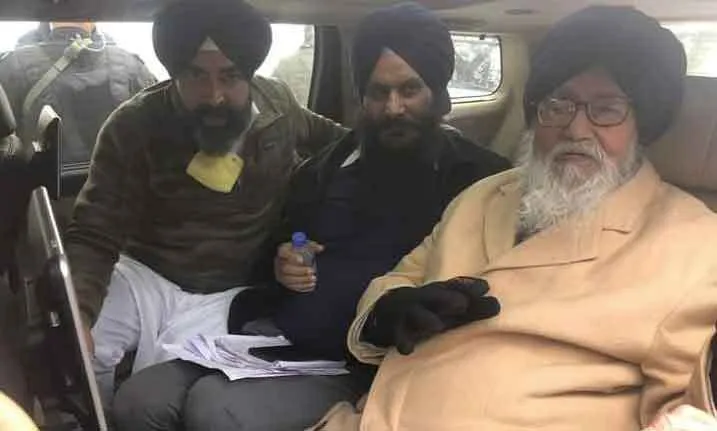 प्रकाश सिंह बादल कोरोना पॉजिटिव, अस्पताल में भर्ती