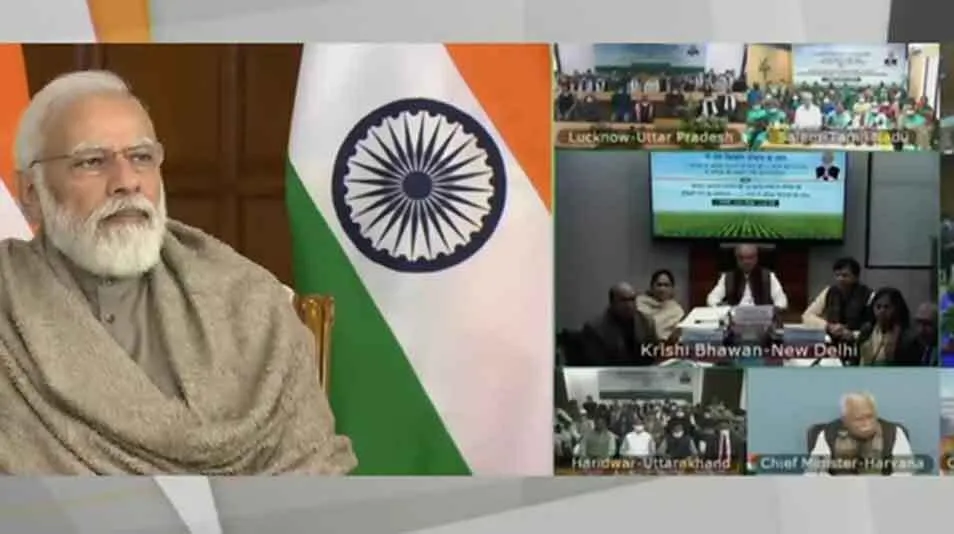 मोदी सरकार ने किसानों के खातों में डाले 20 हजार करोड़ रुपये, जल्दी चैक करें अपना खाता